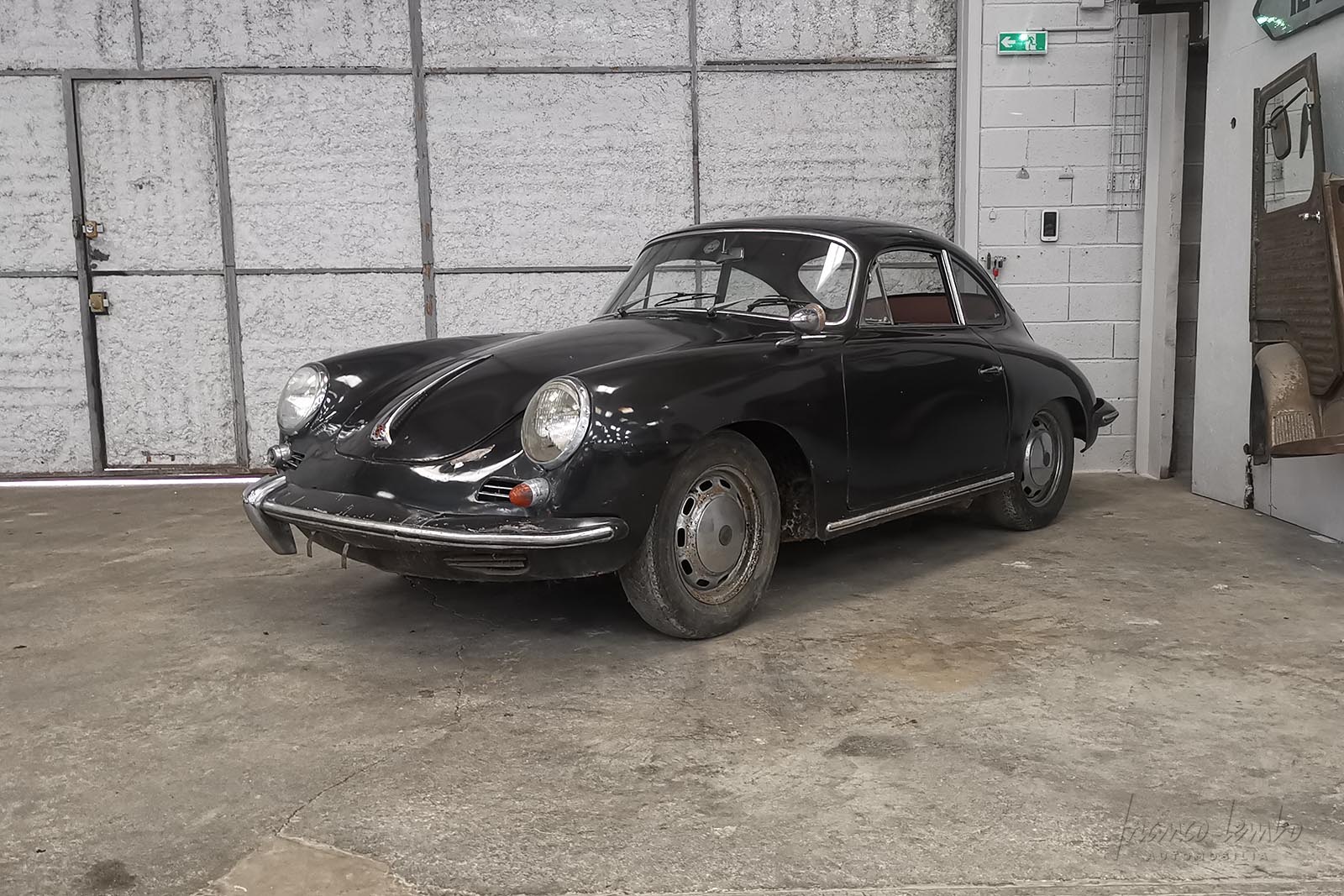 Porsche 356 SC coupé Karmann 1965 , Sortie de grange.