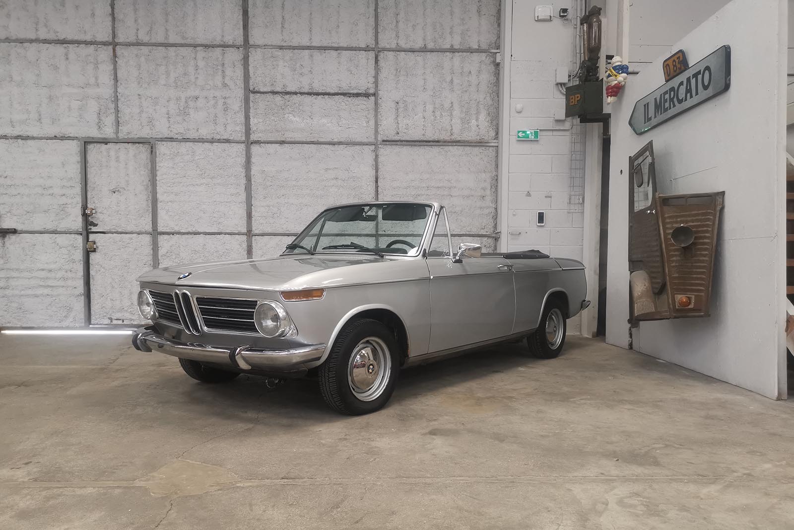 Rare BMW 1602 cabriolet 1970